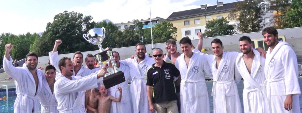 Der PL Salzburg stemmt den Pokal 2016
